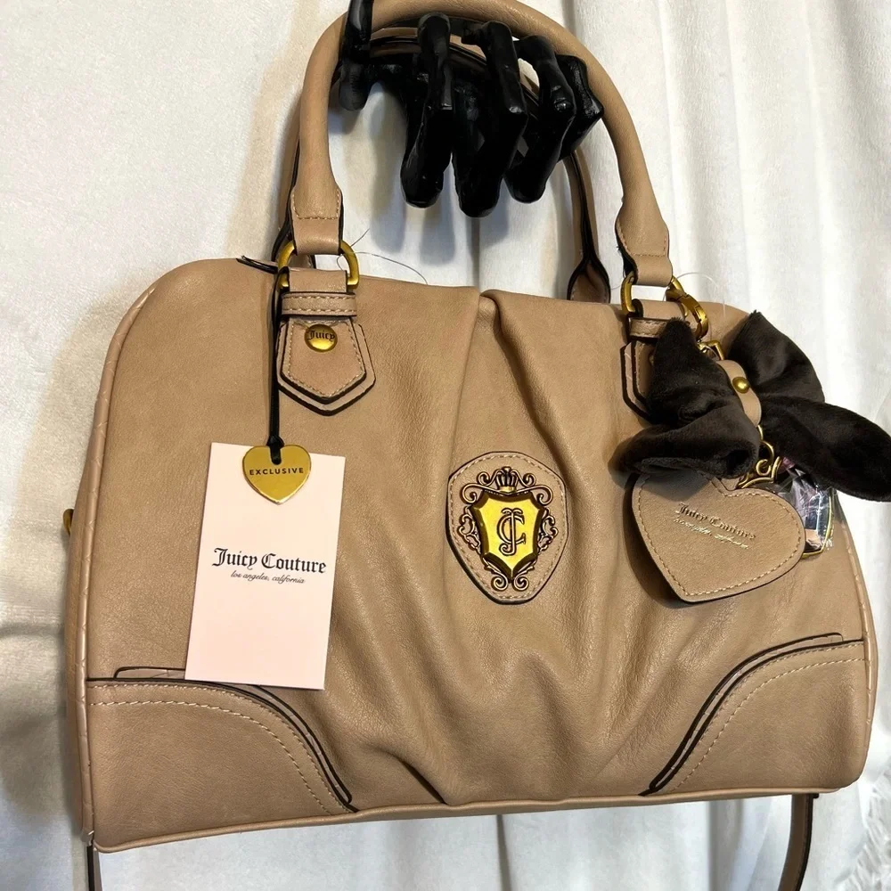 Juicy Couture 🩷👑new release